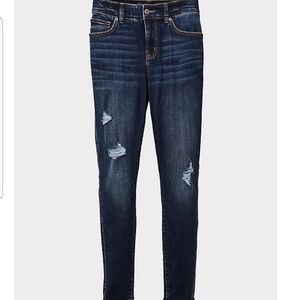 Premium Bombshell Skinny Distressed Jeans